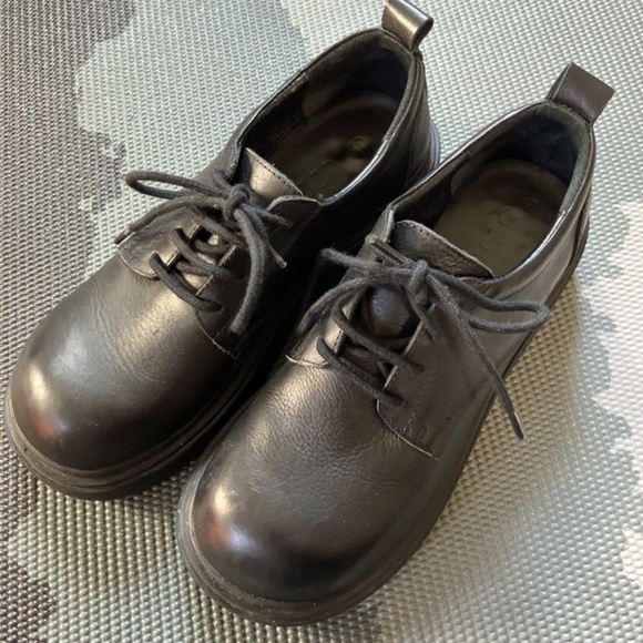UNIF Fax oxfords size 8 - Picture 2 of 4